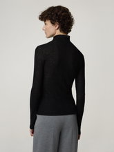 Bild von Feinstrickpullover mit Wolle