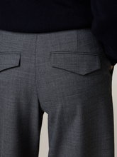 Image sur Pantalons coupe tendance EDITA