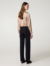 Image sur Pantalon à plis