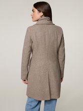 Image sur Manteau en laine à col montant