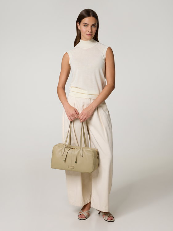Bild von Schultertasche ARYNA